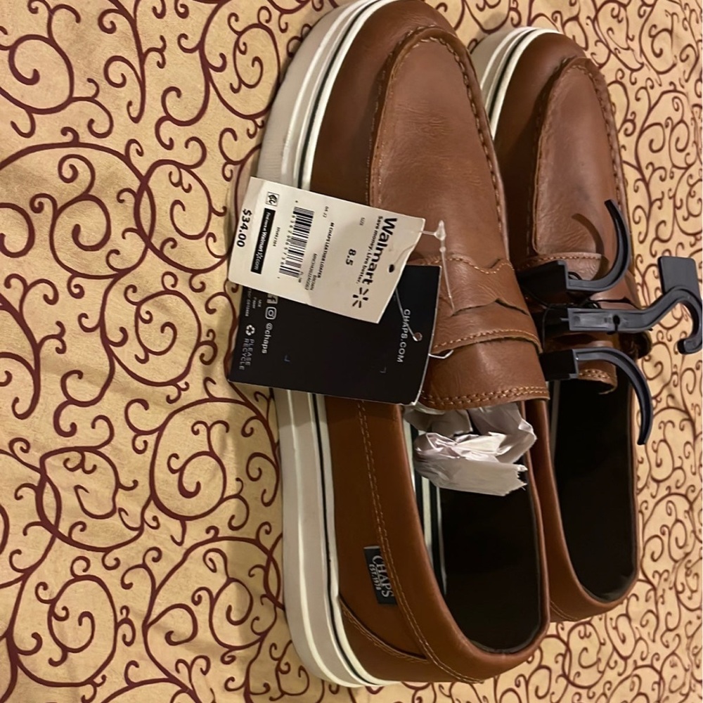 Shoes - Picture 3 of 3